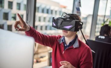 VRgineers and Leap Motion to Develop the First Professional Virtual Reality Headset with Integrated Hand Tracking