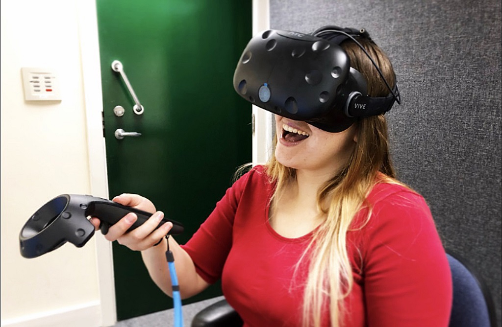 Virtual Reality More Engaging for Students Than Traditional Educational Materials - University of Warwick