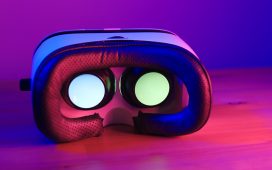 Virtual reality device with purple and pink light
