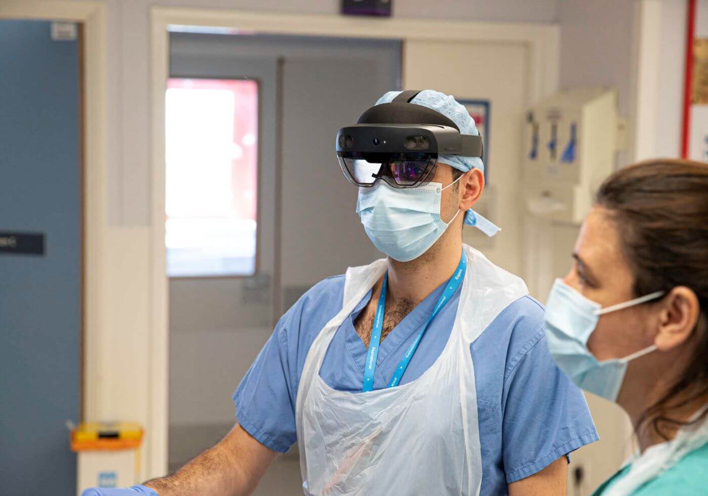 How Medics Are Using Mixed Reality to Treat COVID-19 Patients