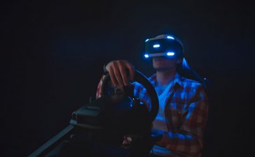 VR Reshaping the Online Gaming Industry