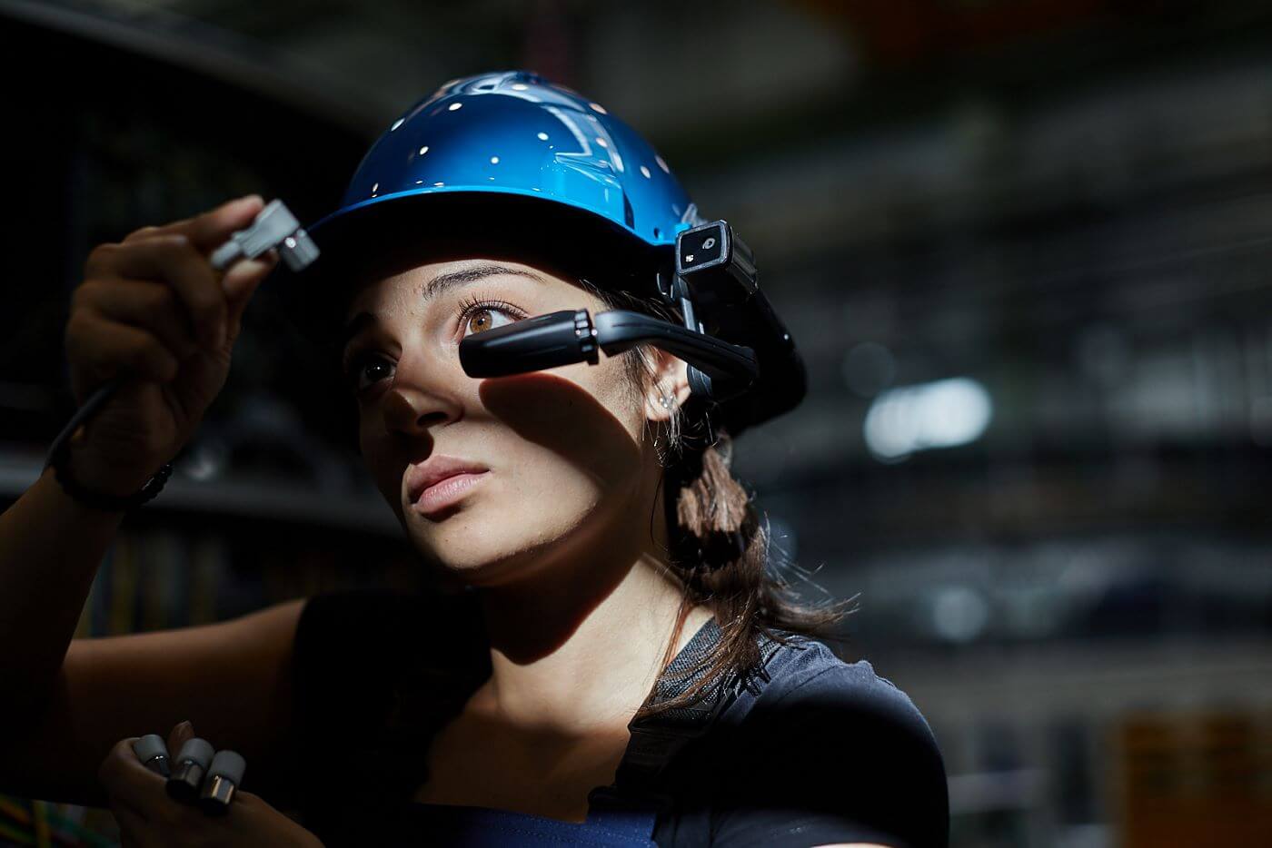 Imint and RealWear Partner on HMT-1 Series AR Headset for Frontline Workers