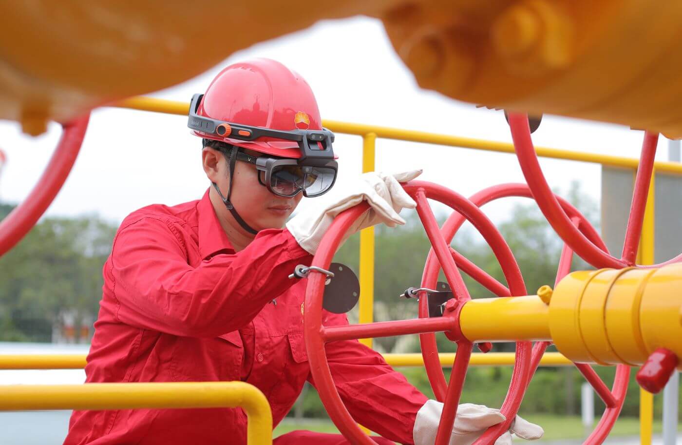 Rokid Partners With Imint On XCraft Enterprise AR Headband ARPost