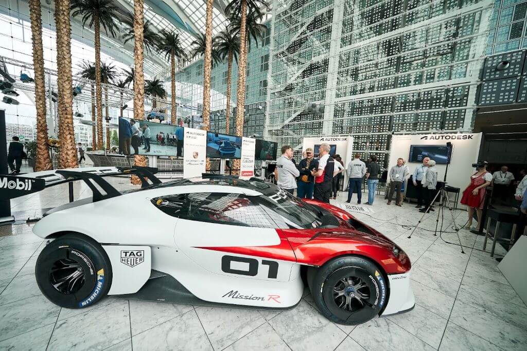Porsche Mission R - augmented and mixed reality demo